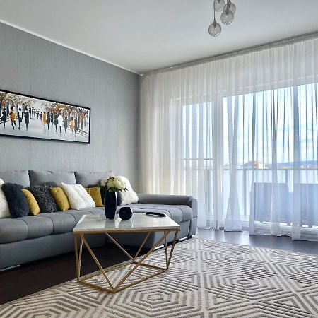 Luxury Apartment - City View 클루지나포카 외부 사진